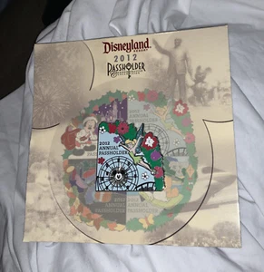 Disney Pin New On Card DLR 2012 Annual Passholder Puzzle FunWheel TinkerBell LE  - Picture 1 of 1