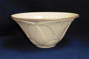 Vajilla de regalo con adorno dorado para centro de servir LENOX IONIC - Imagen 1 de 1