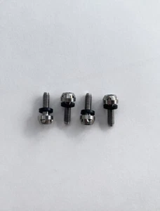 4 Adapterschrauben für eine Taylormade Golf RBZ R11 R11 R11s R9 Adapterhülle - Bild 1 von 3