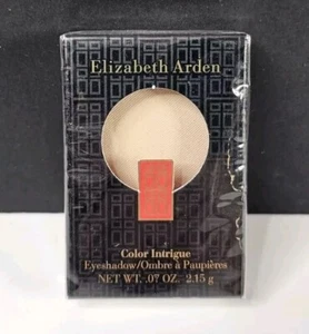 Elizabeth Arden Eyeshadow Color Intrigue Vanilla 01 .07 New Sealed - Picture 1 of 3
