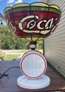 DE COLECCIÓN COCA COLA BOTELLA TAPA LÁMPARA ESTILO TIFFANY PANTALLA - Imagen 1 de 9