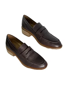Earth Women's brown leather Lindy Slip-on Loafers 9.5 No Box - Picture 1 of 17