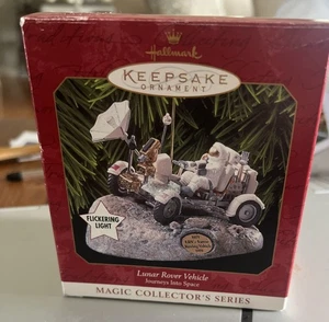 Hallmark Keepsake Ornament - Vehículo Lunar Rover, Iluminado, 1999... NUEVO C6 - Imagen 1 de 1