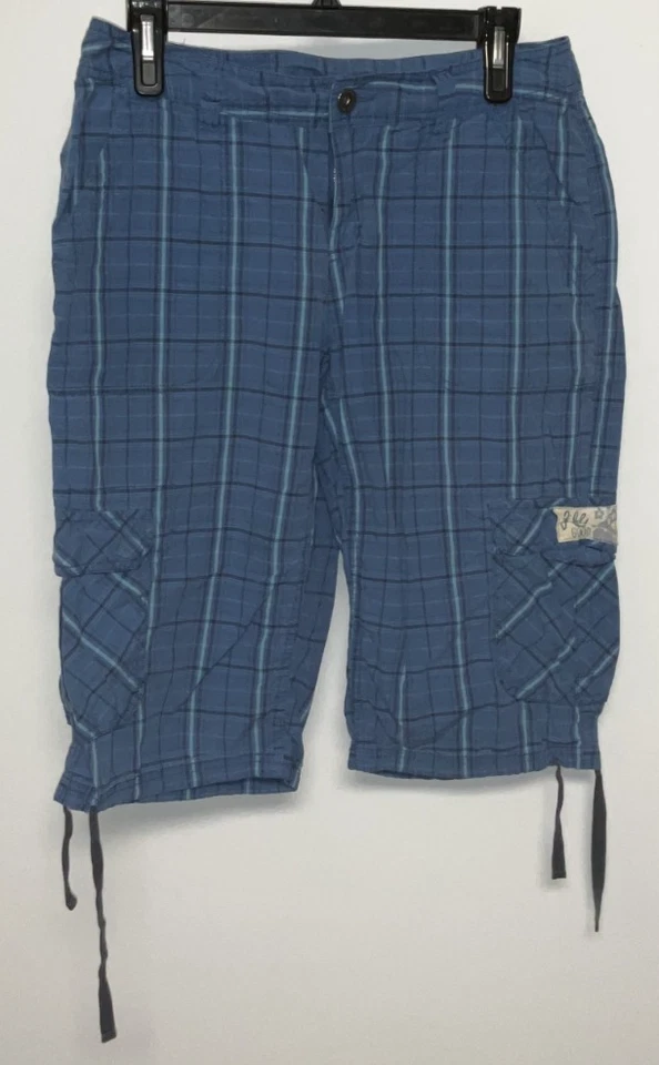 Life Is Good Cargo Shorts Women's 8 - Image 1 of 3