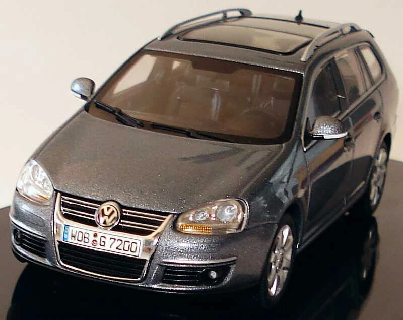Volkswagen VW Golf 5 Variante Autoart 1 43 Grigio Metallico 1K9.099.300.D7X