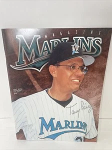 Marlins Magazine signiert Tony Perez Miami Florida Manager Mai 2001 - Bild 1 von 4