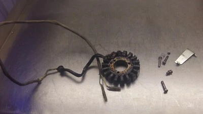 Suzuki GS1000L 1980 bobina de estator 31401-49010 GS1000G T5-12 Foto 1 de 4