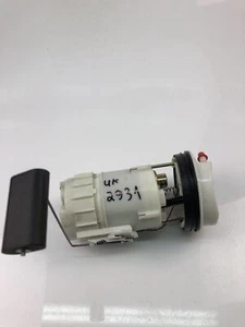 UK2931 LEXUS Fuel Pump - Picture 1 of 3
