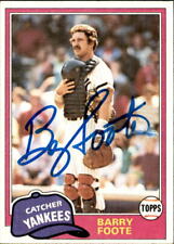 Barry Foote Signed 1981 Topps card New York Yankees