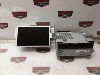 SCRATCH 18-20 Ford Mustang GT OEM Radio Navigation Unit Sync III KR3T-14G370-CCB - Image 1 of 4