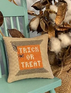 Trick Or Treat Spool~Crafy Bluebonnet - Picture 1 of 1