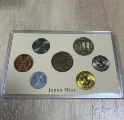 Japanese Coins MINT SET 2012 Heisei 24th Year coins with a Dragon Medal - Image 1 of 4