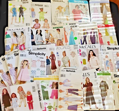 25 Pcs Vtg Sewing Patterns 70's 00's Simplicity McCall's Craft Junk Journal Lot - Image 1 of 4
