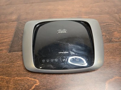 Linksys E2000 Advanced Wireless-N Router Cisco Dual-Band Gigabit Ethernet Ports - Image 1 of 4