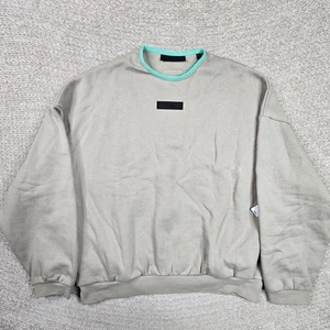 NWT Pacsun Fear of God Essentials Crewneck Sweatshirt Light Grey Size Large - Picture 1 of 14