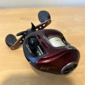 QUANTUM KINETIC PT BAITCASTING REEL - KT100SPT RIGHT HANDED - BASS FISHING - Picture 1 of 5