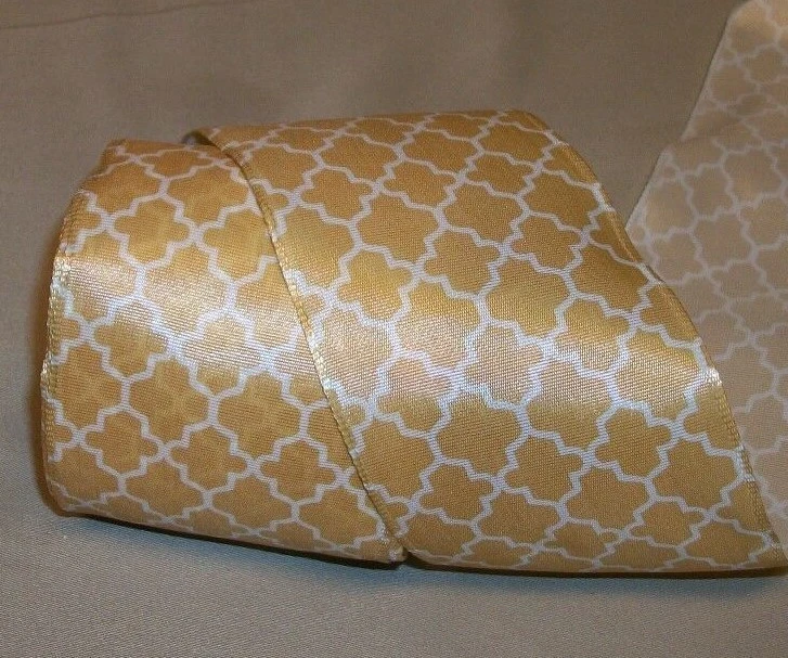 5 Yds. GOLD & WHITE LATTICE WIRE EDGE RIBBON  2 3/4" wide - Image 1 of 1