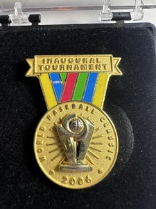 INAUGURAL TOURNAMENT 2006 World Baseball Classic PRESS PIN NEW IN CASE! RARE 🔥 - Picture 1 of 4