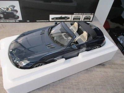 Minichamps 1/18 2011 Mercedes-Benz SLS AMG Roadster Blue Metallic New NOS Rare - Image 1 of 4