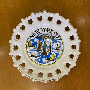 Vintage Souvenir Porcelain Wall Plate New York Korea Decor Hallmark Hand Painted - Picture 1 of 7
