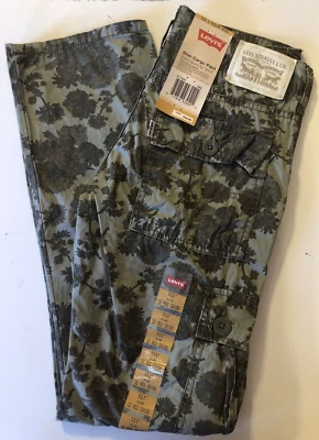 Levi’s 511 Slim Cargo Pants Youth 12 Reg 26X26 Green Flora Tapered Leg MSRP $44 - Image 1 of 4