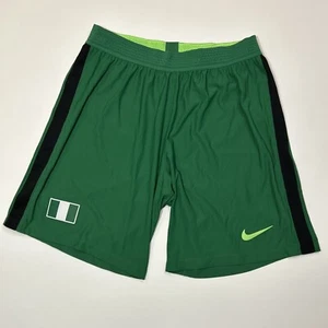 Nigeria Fußballnationalmannschaft Shorts Herren Large grün Nike Swoosh Fußball - Bild 1 von 12
