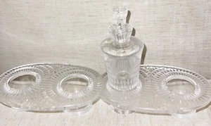 Lot Of 4 Lalique Items Bourgueil 1 Bottle 1 Stopper & 2 Etched Holders Stands - Picture 1 of 17