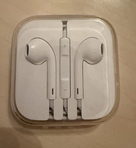 BRAND NEW GENUINE IPHONE 3.5MM JACK EARBUDS MUST SEE! - Photo 1 sur 2