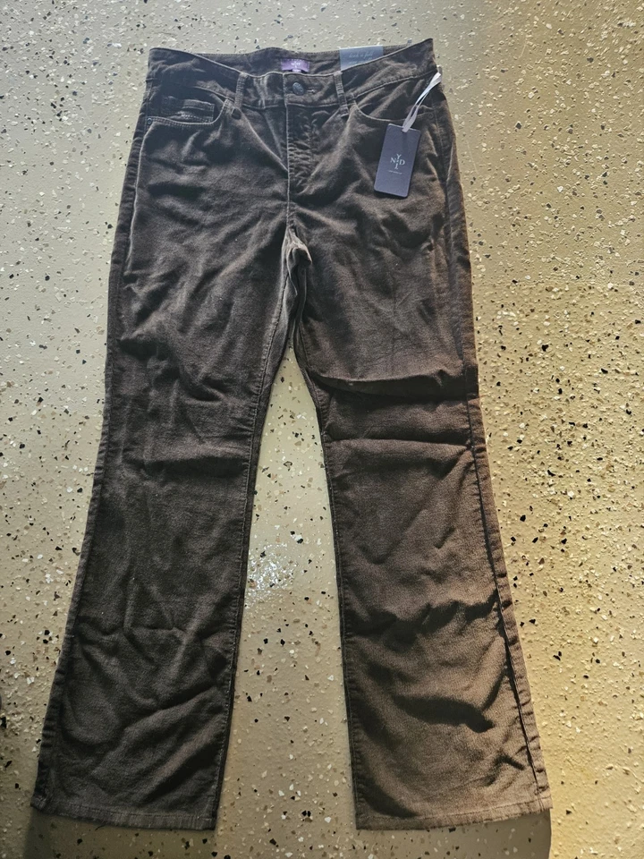 NUEVO CON ETIQUETAS NYDJ Pantalones de Pana Mujer Marrón Bootcut TALLA 10P Perfecto para usar en otoño. Foto 1 de 4