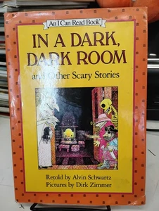 In A Dark, Dark Room and Other Scary Stories Alvin Schwartz I CAN READ HCDJ - Picture 1 of 3