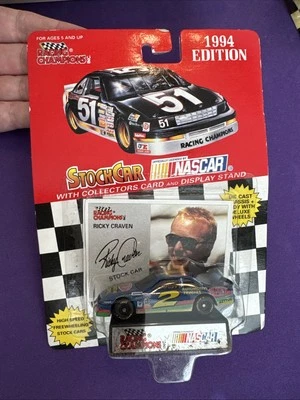 1994 RACING CHAMPIONS Ricky Craven #2 Dupont   1 - Image 1 of 2
