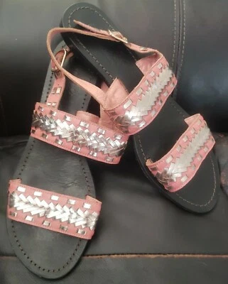 Sandálias femininas CALLISTO OF CALIFORNIA ADELA de couro liso tecido tamanho 9M - Imagem 1 de 4