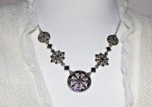 Vtg Beautiful Crown Trifari Station Silver Tone Necklace Rhinestone 18" Signed - Picture 1 of 6