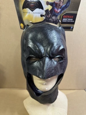 BATMAN V SUPERMAN OVERHEAD ADULT VINYL MASK NEW WITH TAGS RUBIES (2016) - Image 1 of 4