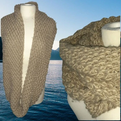 Bufanda infinita de punto grueso azul marino antiguo acrílico arena tostada 32x10 Foto 1 de 4