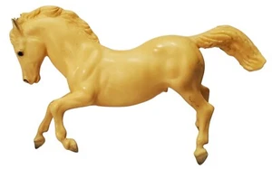 1960/1970s BREYER TRADITIONAL KING THE FIGHTING STALLION, MOLD 30 - Picture 1 of 16