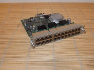 Cisco SM-ES2-24 Module de service EtherSwitch amélioré Layer2 pour 2900 et 3900 - Photo 1/1