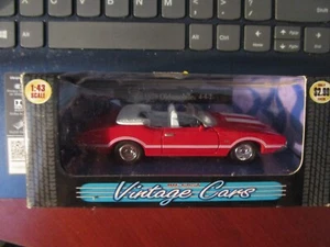 New in box Red 1970 Oldsmobile 4-4-2 Convertible Car 1:43 Scale Die-Cast - Picture 1 of 2