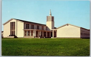Vtg Delaware DE Chapel Dover Air Force Base 1950s View Chrome Postcard - Picture 1 of 2