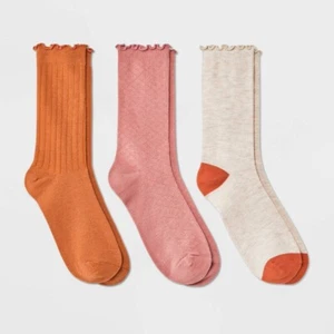 Girls' 3pk Fashion Ruffle Crew Socks Art Class™ Oatmeal Size L - Picture 1 of 1