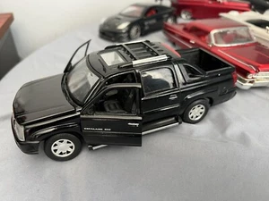 2002 Escalade Ext 1:27 SCALE BLACK ANSON RARE RARE FIND MUST HAVE - Picture 1 of 11