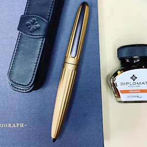 Diplomat Pen,Füllfederhalter,Fountain Pen,Aero in Champagner,Aluminium,M - Bild 1 von 5