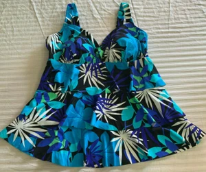 WOMENS SWIM WIRE FREE TANKINI TOP SIZE 12 - Picture 1 of 3