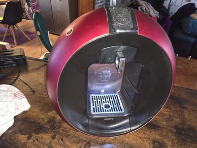 Krups Nescafe Dolce Gusto Circolo  KP5006 Kapselmaschine Rot  - Bild 1 von 4