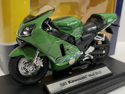 1:18 Kawasaki Ninja ZX-12R 2001 Welly Legendary bikes Diecast Bike Motorcycle - Image 1 of 4