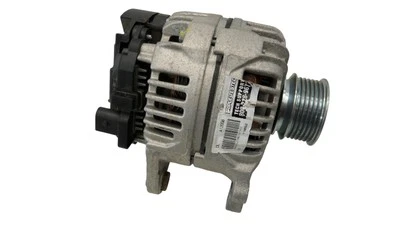 2000-2001 Volkswagen Beetle Alternator 2.0L Used 028903028D OEM - Изображение 1 из 4