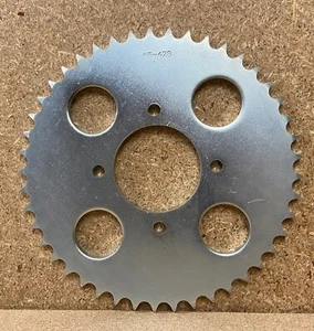 NOS OEM Rear Sprocket 45 Teeth Suzuki GP125 64511-20780 - Picture 1 of 2