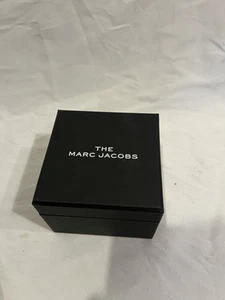 Marc Jacobs Women's The Cuff Quartz Leather Watch TBT - Picture 1 of 3