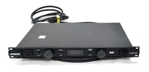 Acondicionador eléctrico Furman PL-PRO DMC 20A con luces extraíbles, voltímetro/amperímetro - Imagen 1 de 8
