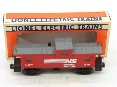 Lionel O Gauge 6-19711 Norfolk Southern Extended Vision Caboose Smoke and Light - Image 1 of 4
